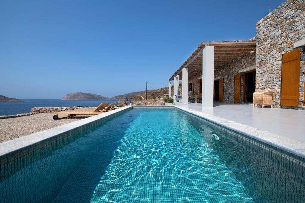 K-2 The Ultimate Villa With Private Pool And Beach Kalymnos Kalymnos Town Exterior photo