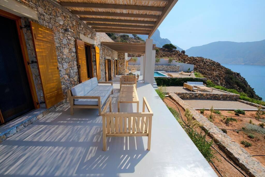 K-2 The Ultimate Villa With Private Pool And Beach Kalymnos Kalymnos Town Exterior photo